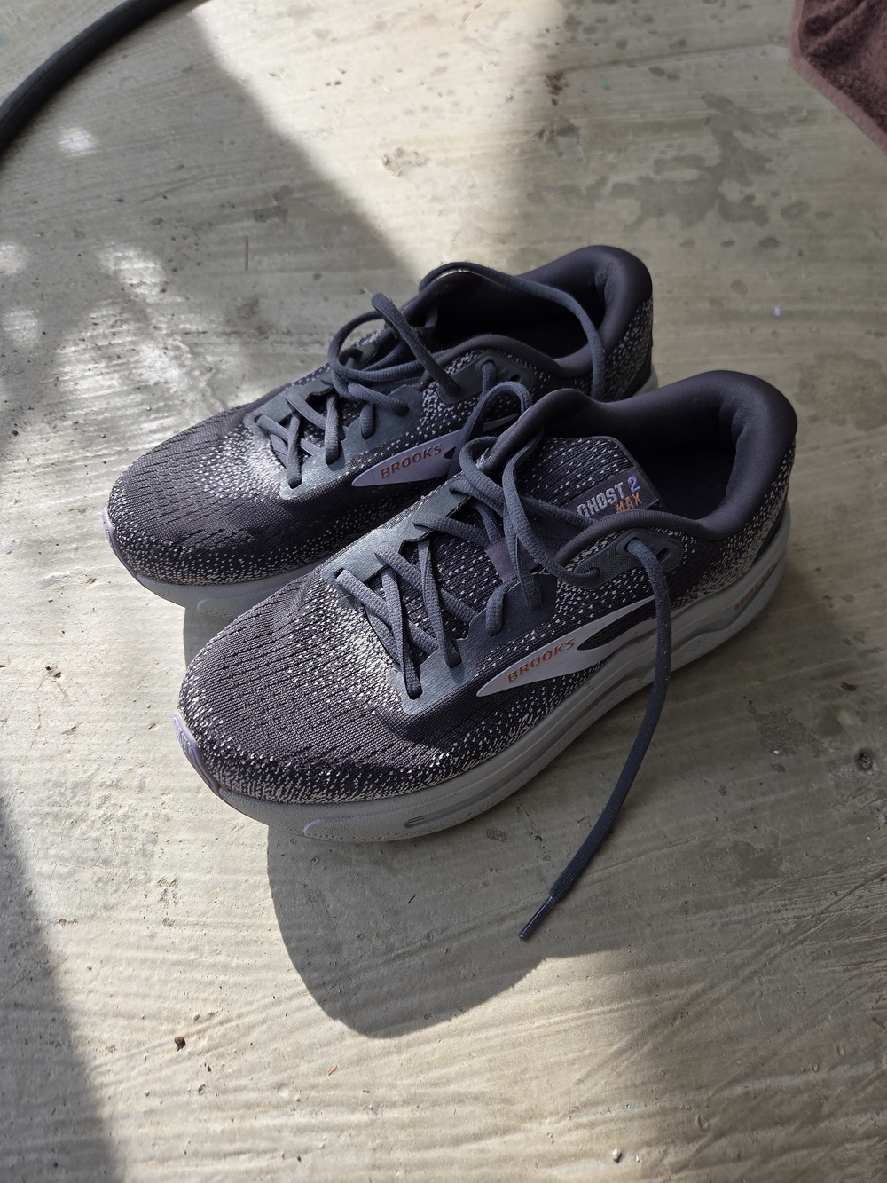 Brooks Ghost 2 Max Neutral Gray Running Shoes with Black Accents